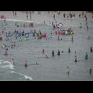 Zum Ende des Schulausflugs wird gebadet